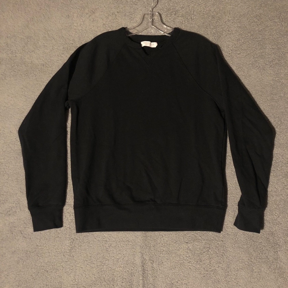 Everlane Black Crewneck Sweater